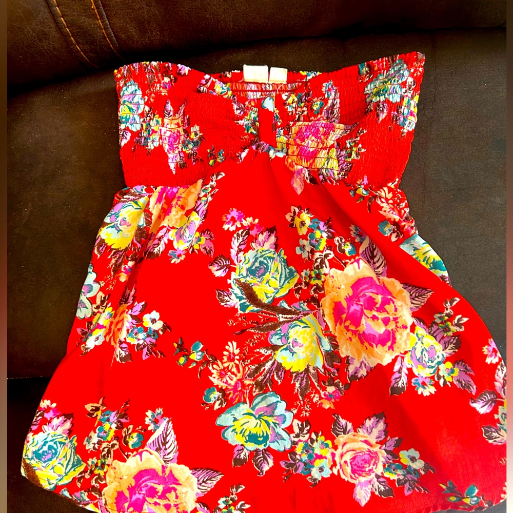 Roxy top. Floral flowy tubetop. Size small.